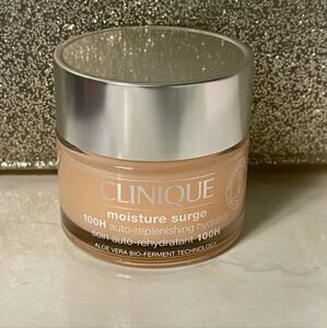 Clinique Moisture Surge